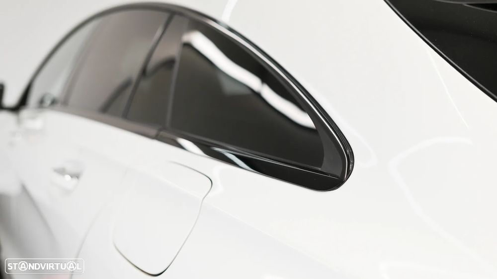 Mercedes-Benz CLA 45 AMG Shooting Brake 4-Matic - 25