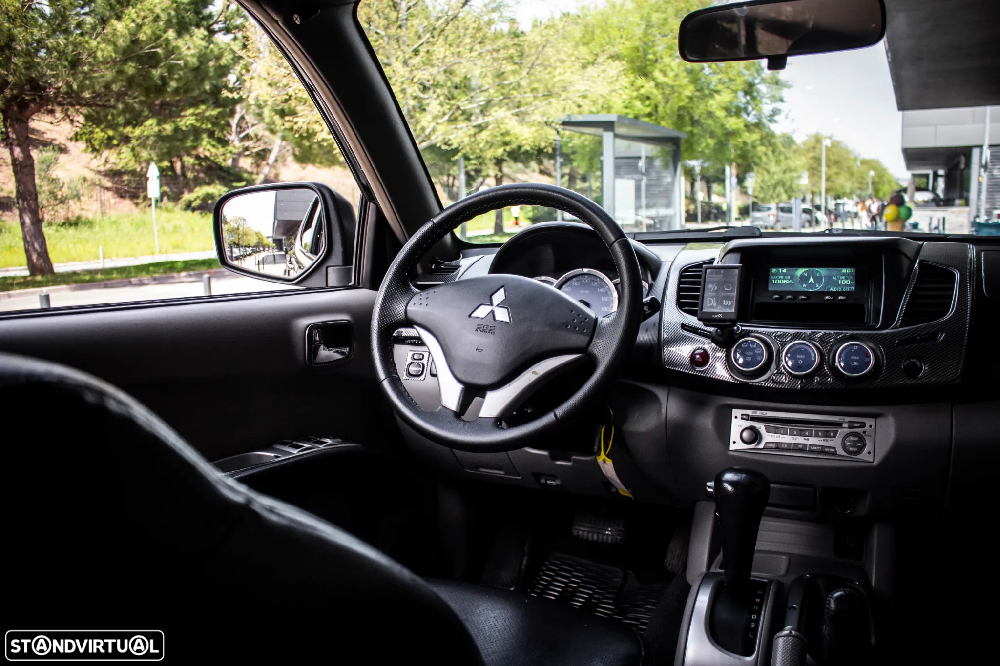 Mitsubishi L200 - 32