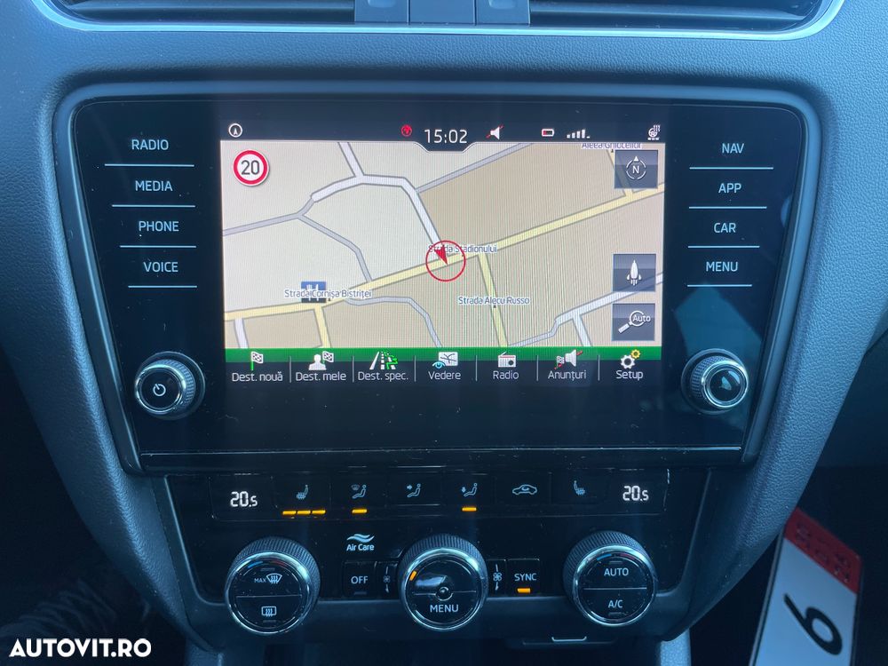 Skoda Octavia 2.0 TDI (Green tec) DSG Style - 15