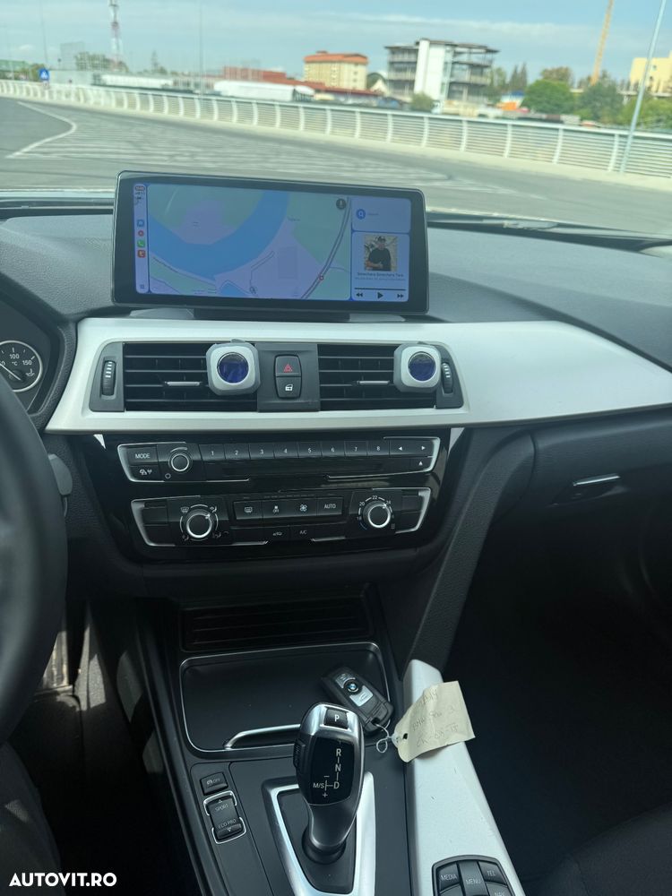 BMW Seria 3 318d Aut. Advantage - 27