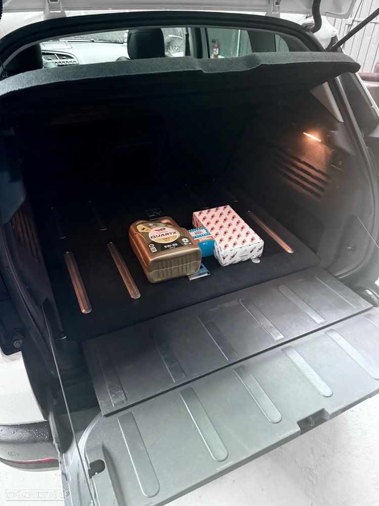 Peugeot 3008 2.0 HDi Hybrid4 99g - 25