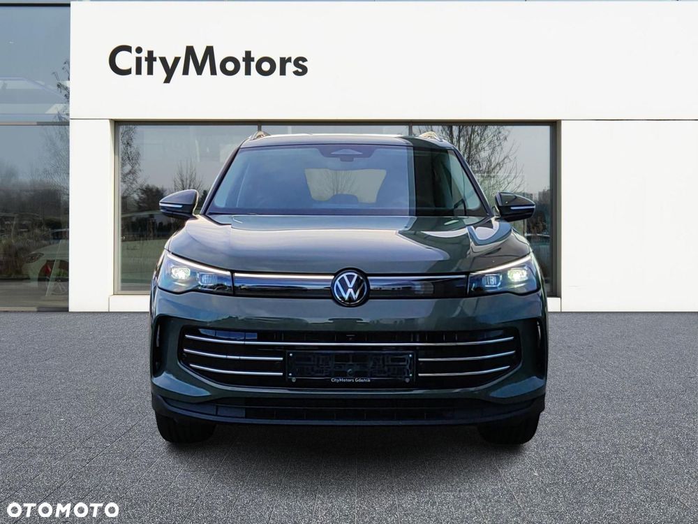 Volkswagen Tiguan - 9