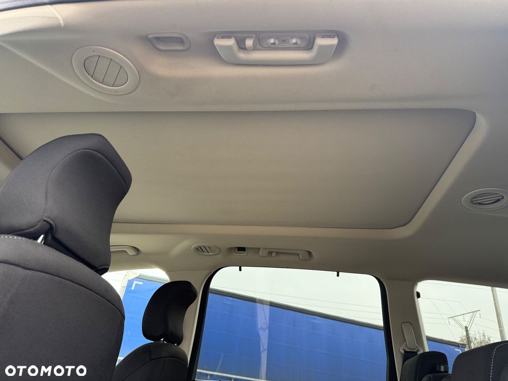 Ford Galaxy 2.0 TDCi Titanium - 20