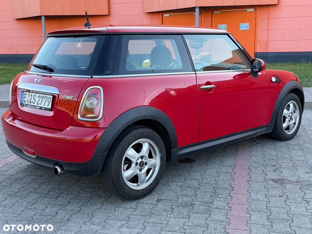 MINI ONE - 3