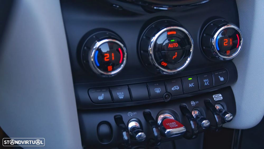 MINI Cabrio Cooper S Premium Classic Auto - 43