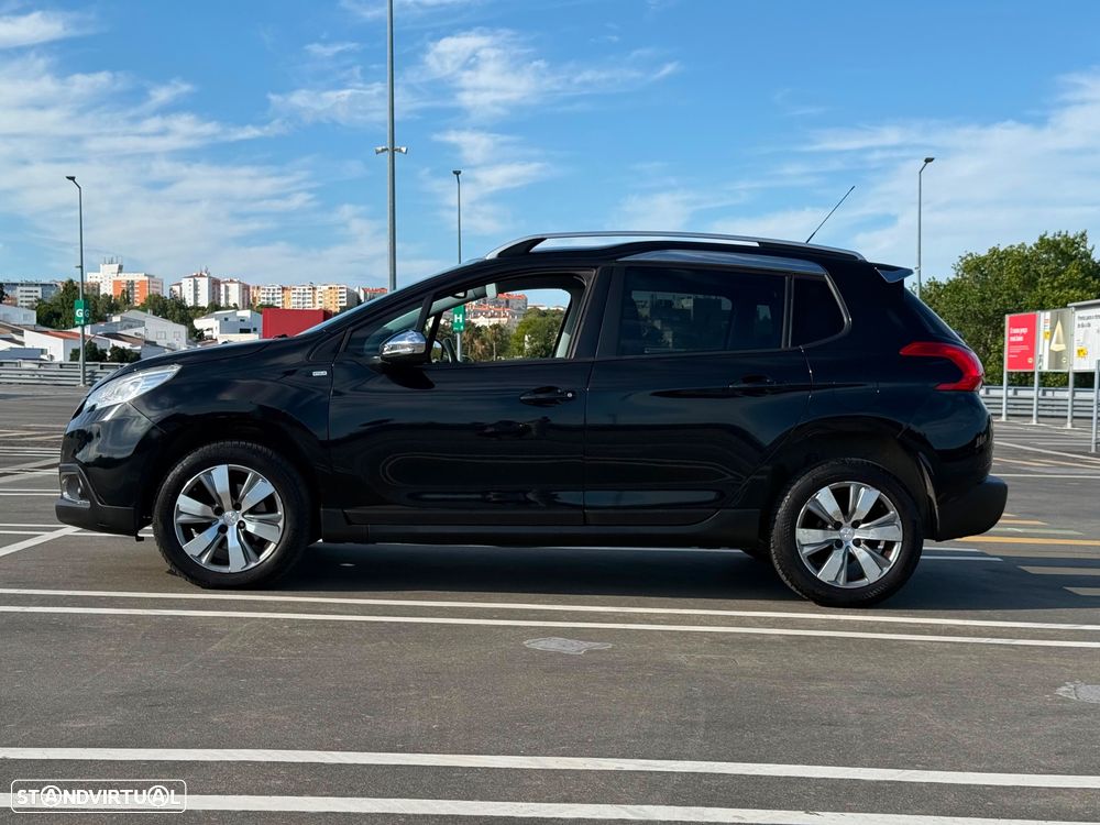 Peugeot 2008 1.2 PureTech Style - 10