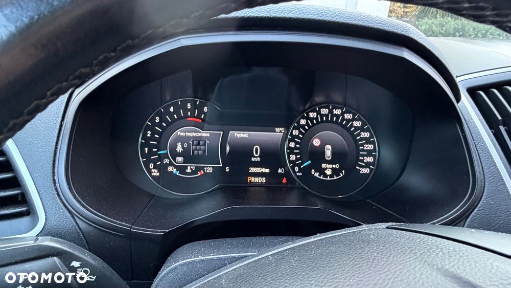 Ford S-Max - 8