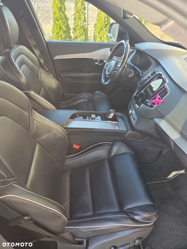 Volvo XC 90 D5 SCR AWD R-Design - 9