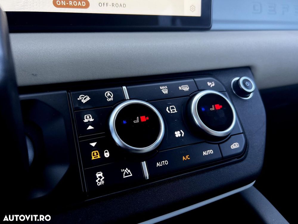 Land Rover Defender - 27