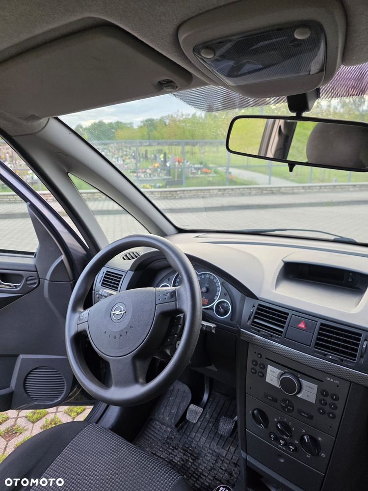 Opel Meriva - 11