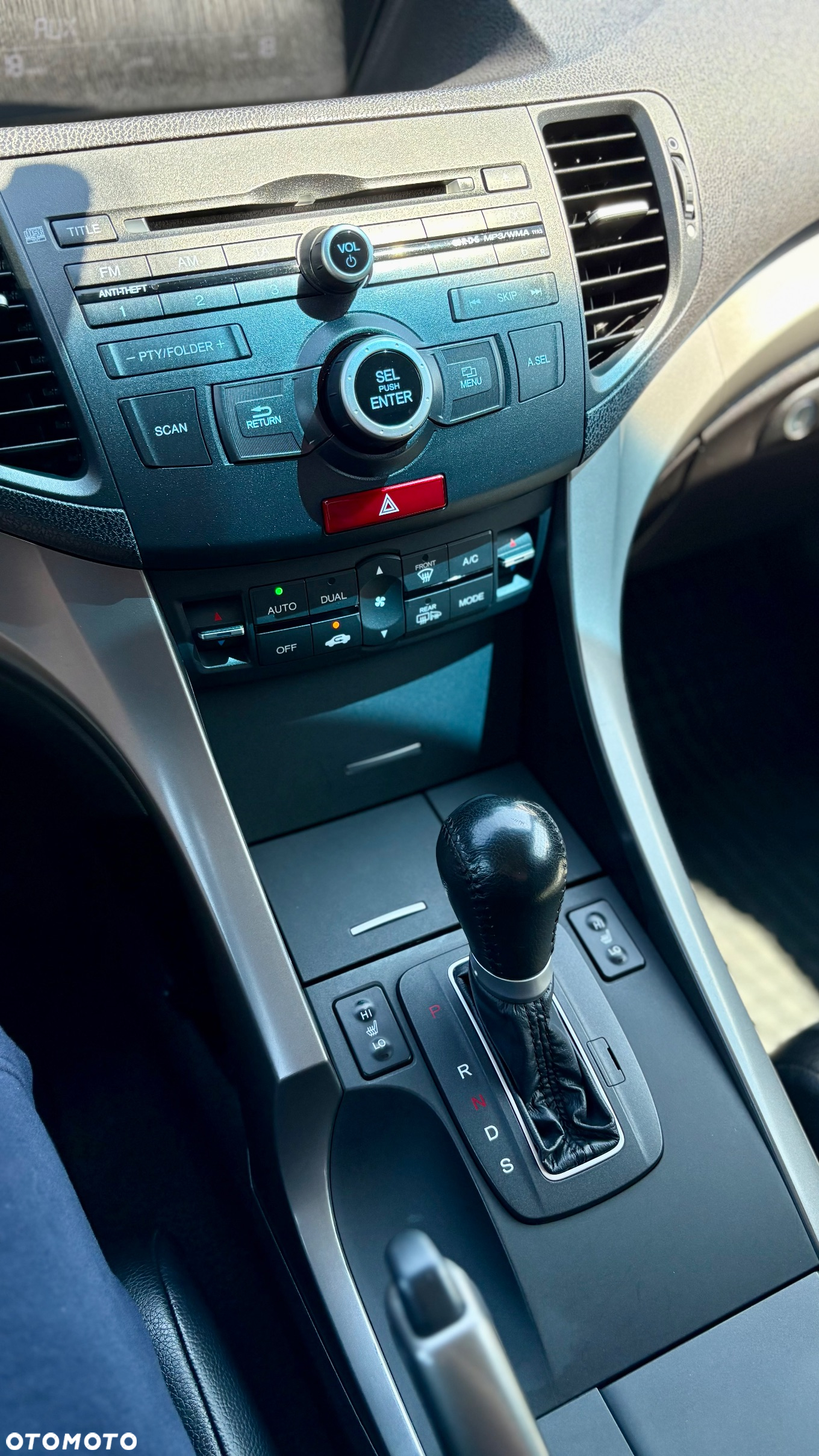Honda Accord - 10