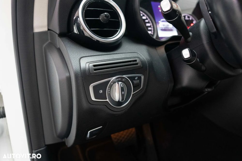 Mercedes-Benz C 180 9G-TRONIC Avantgarde - 12