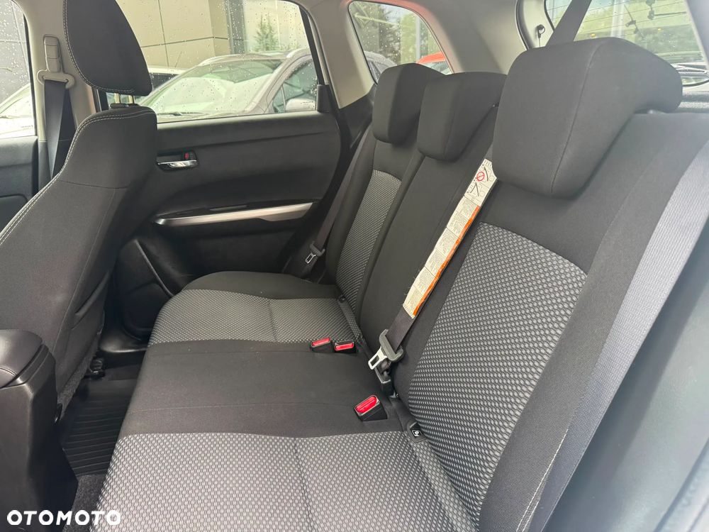 Suzuki Vitara 1.5 Strong Hybrid Premium 2WD AGS - 8