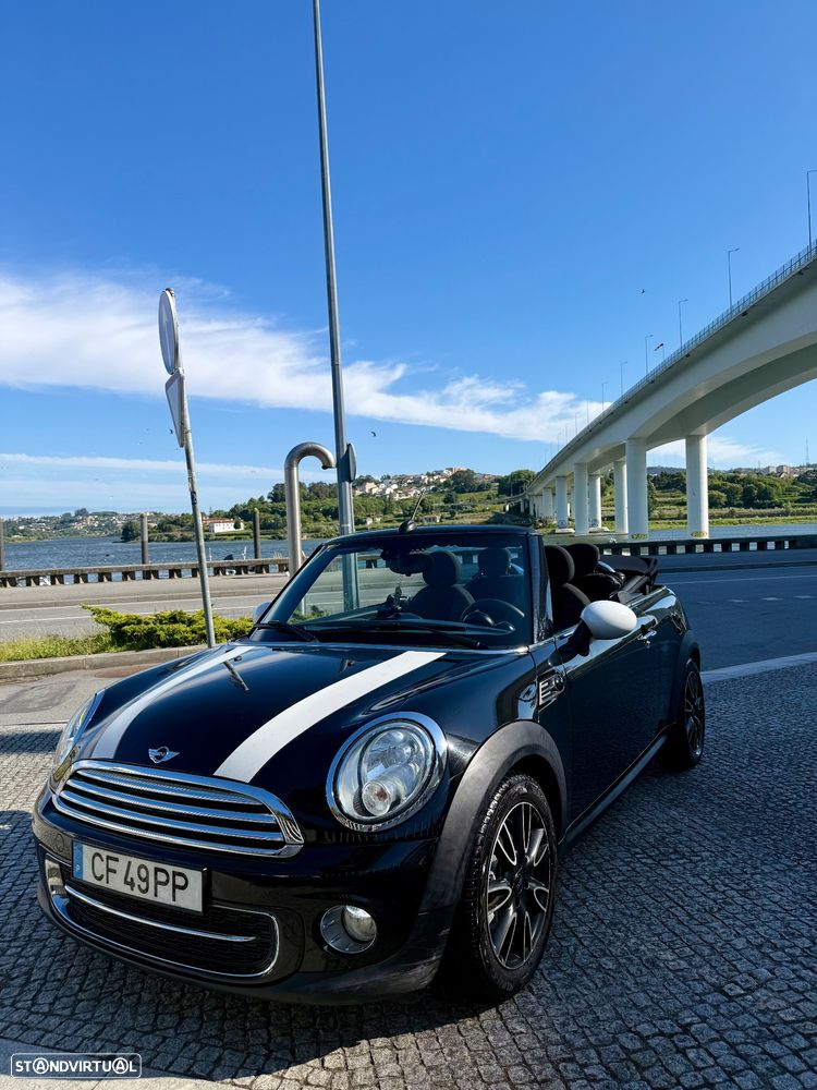 MINI Cabrio Cooper D - 2