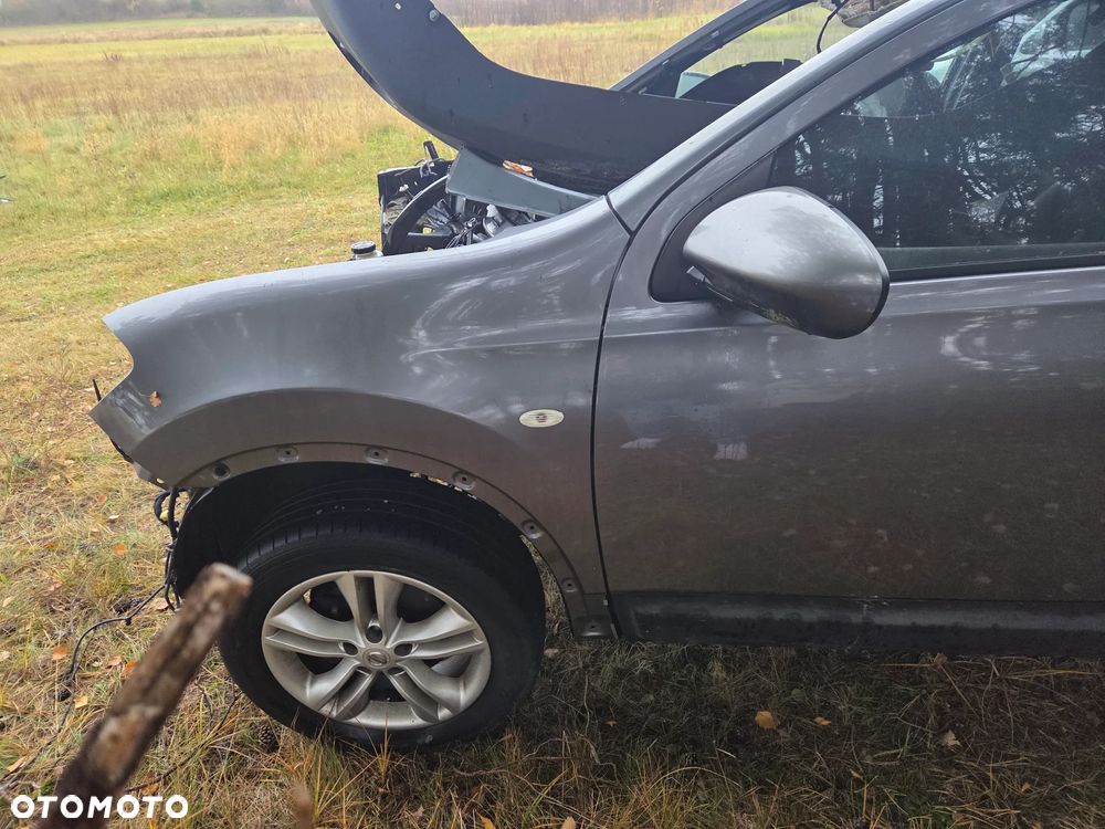 Nissan Qashqai +2 - 2