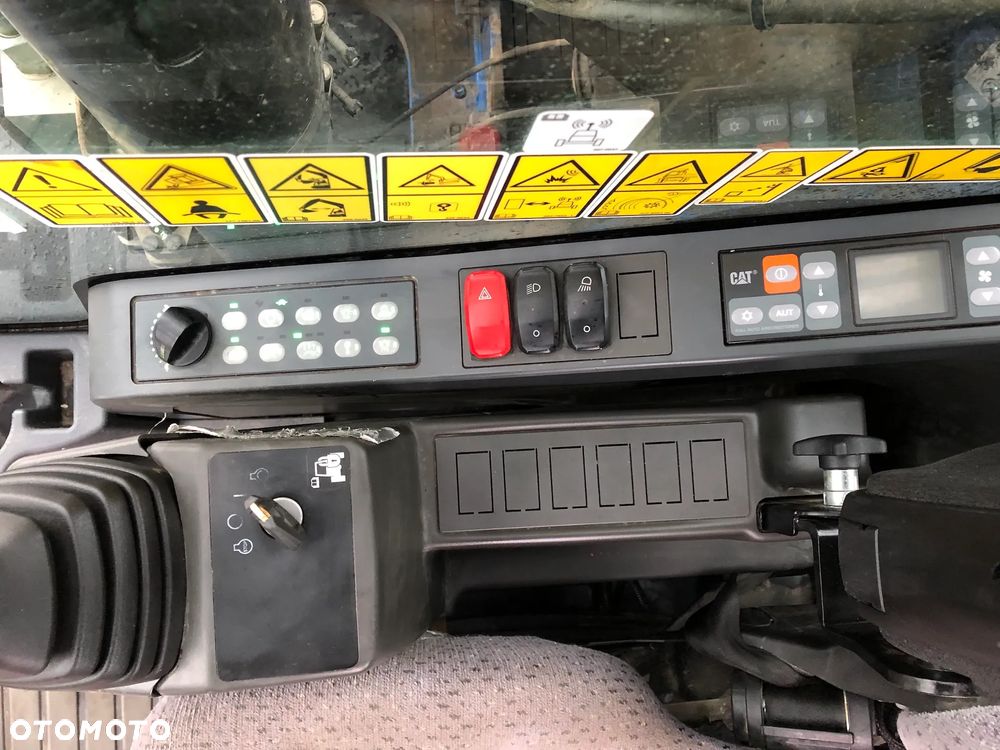 Caterpillar M318F - 30