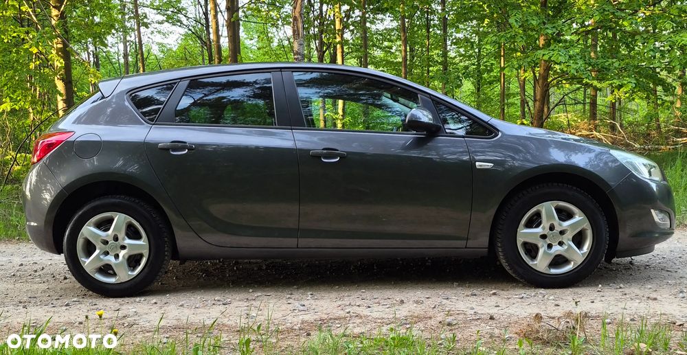 Opel Astra 1.4 Turbo - 16