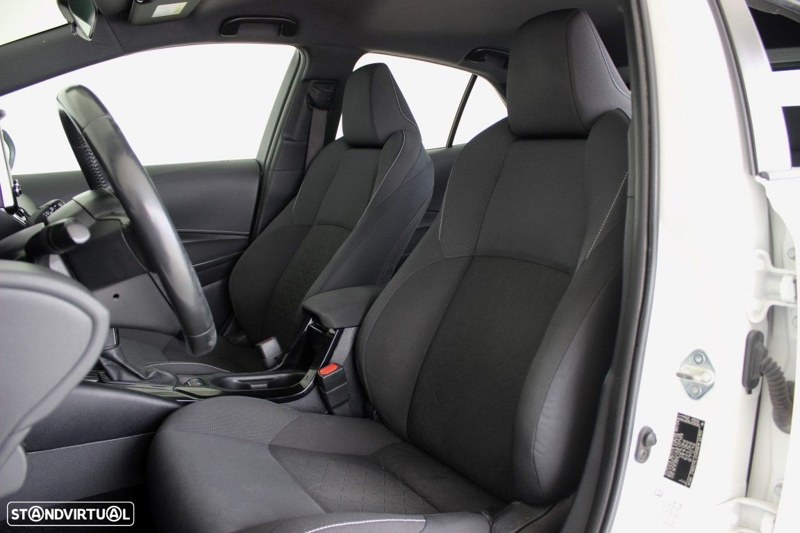 Toyota Corolla 1.8 Hybrid Comfort - 14