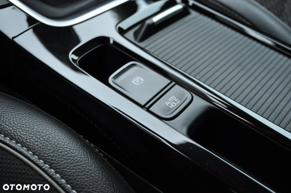 Kia XCeed 1.4 T-GDI L Business Line - 22