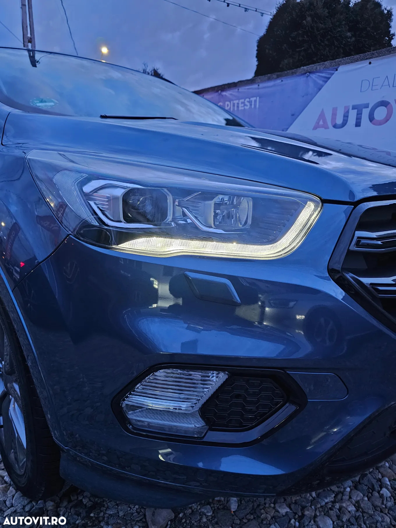 Ford Kuga - 40