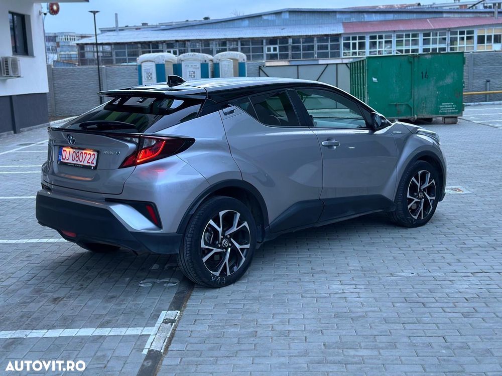 Toyota C-HR Hybrid Style - 4