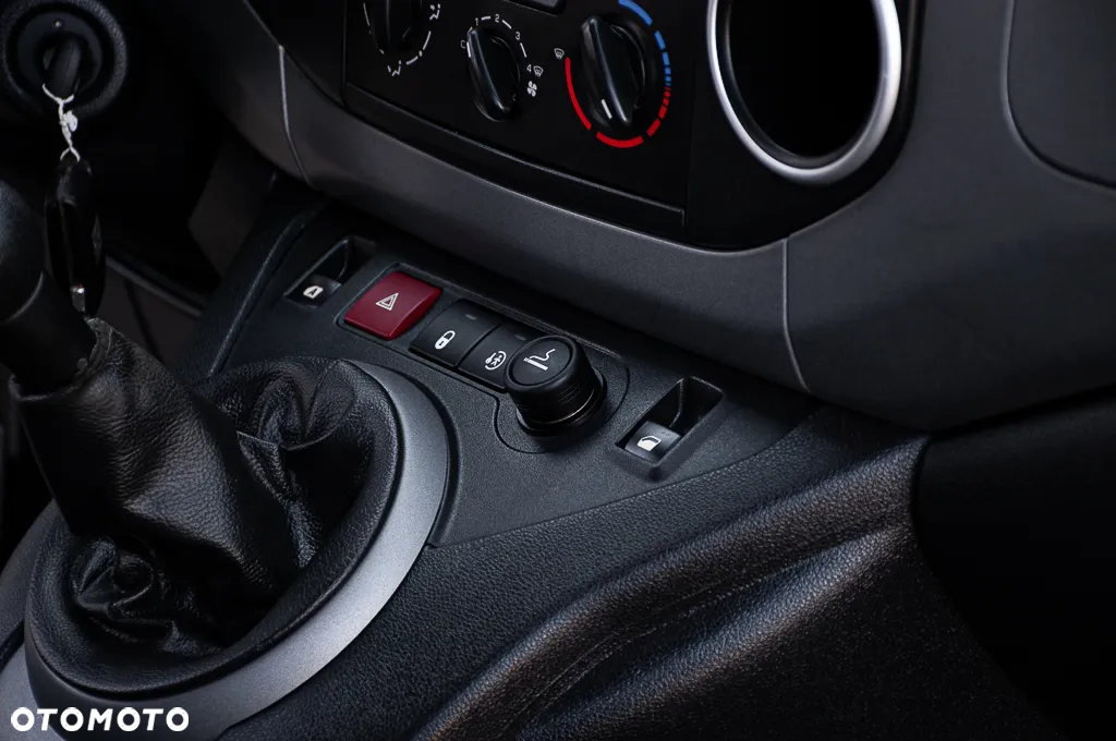 Peugeot Partner 1.6 BlueHDi Active - 32