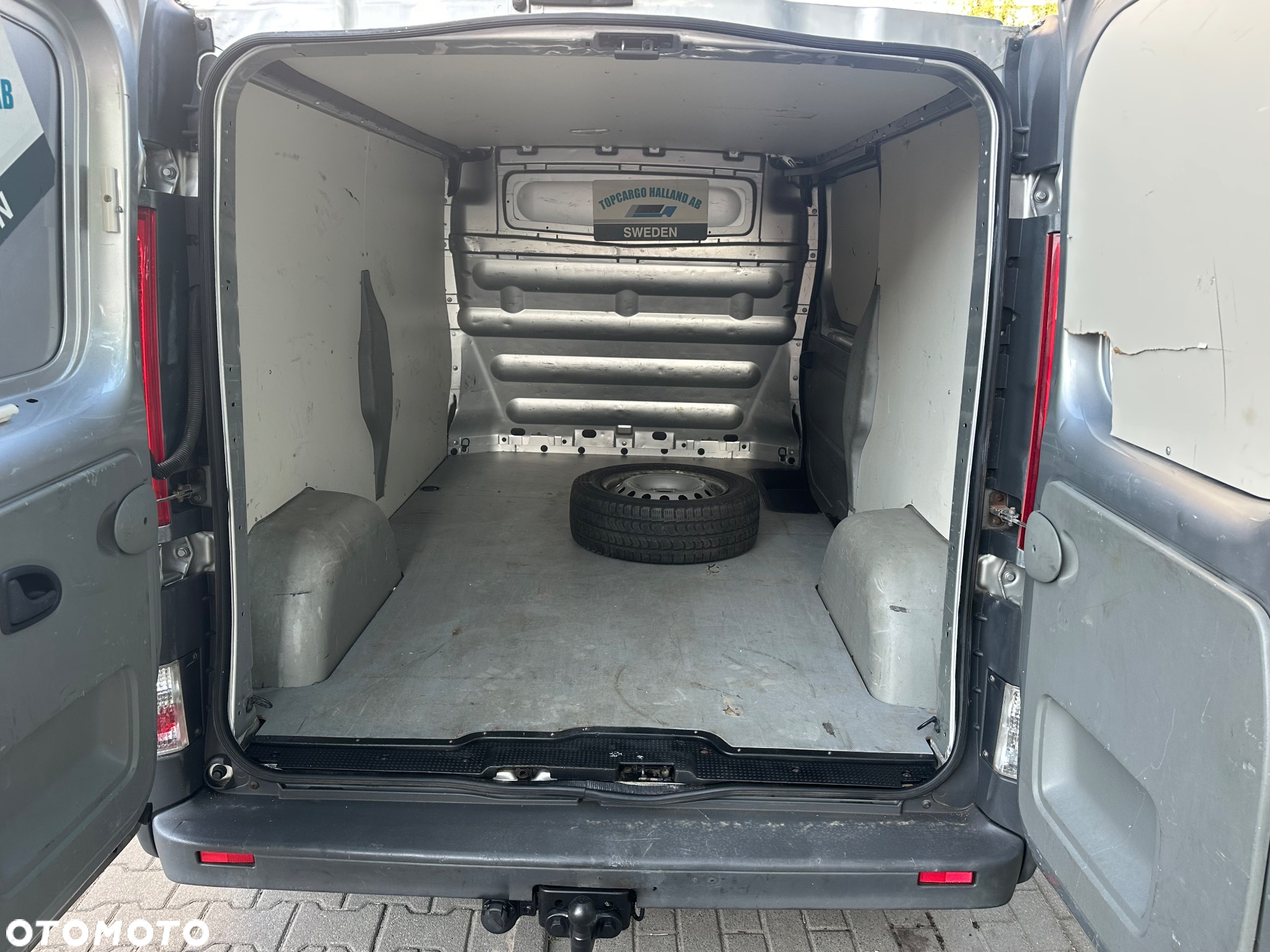 Opel Vivaro - 8