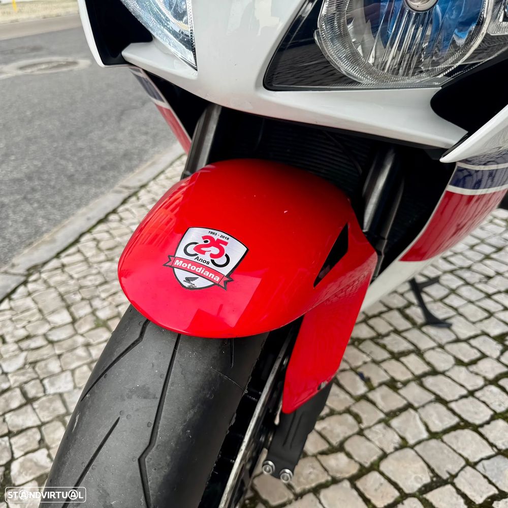 Honda CBR 1000 RR - 10