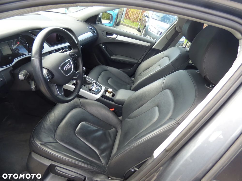 Audi A4 Limousine - 5