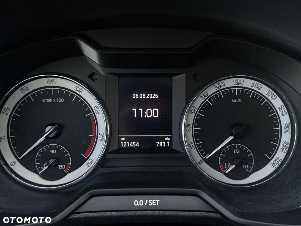 Skoda Octavia - 21