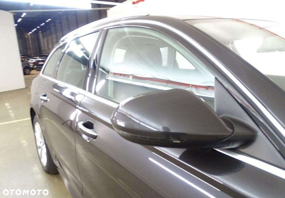 Audi A6 Avant 2.0 TDI Ultra S tronic - 7