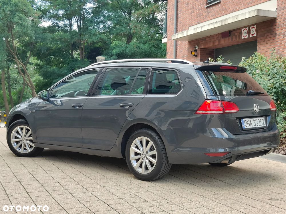 Volkswagen Golf 1.6 TDI BlueMotion Trendline - 4