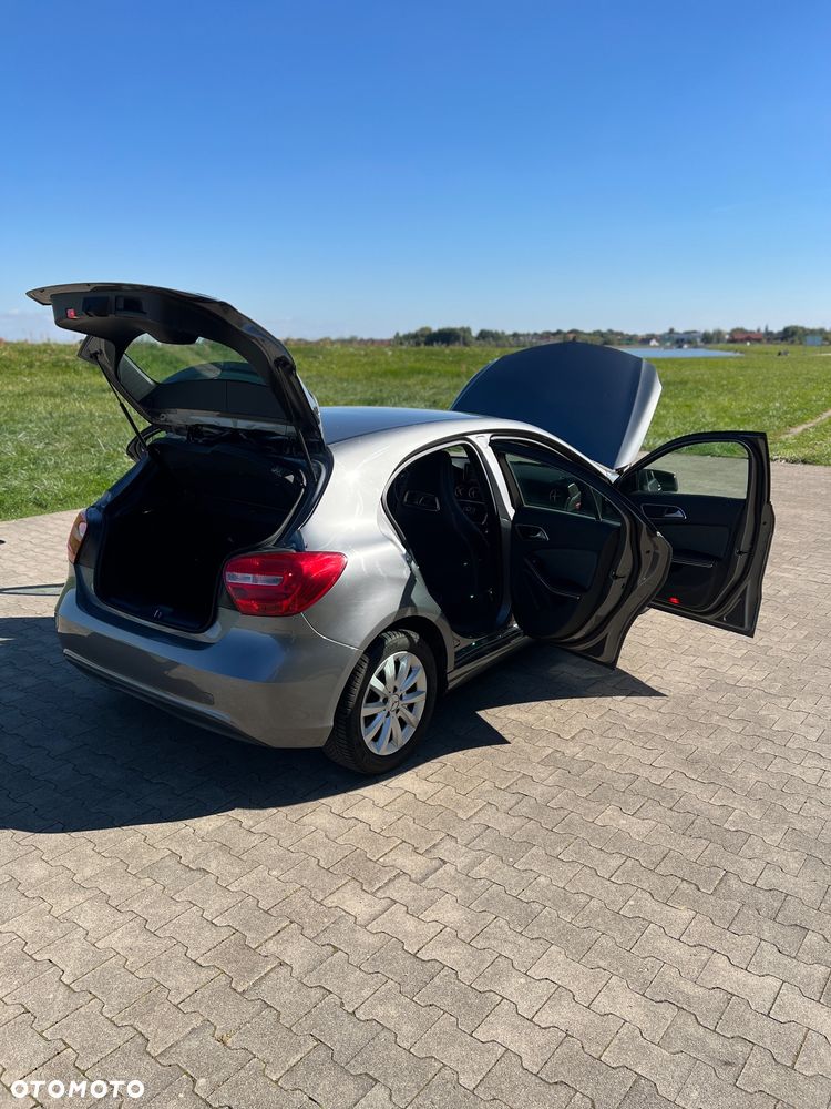 Mercedes-Benz Klasa A 180 (BlueEFFICIENCY) Style - 24
