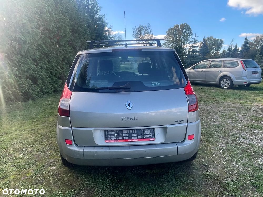 Renault Scenic 1.5 dCi Emotion - 10