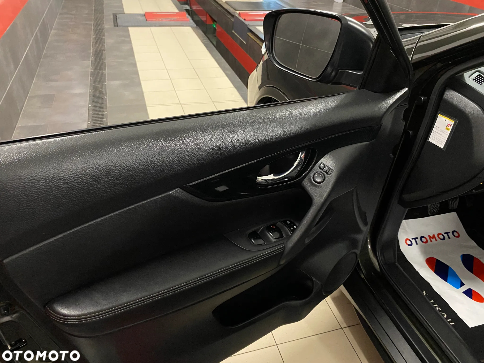 Nissan X-Trail 1.6 DIG-T Tekna 2WD 7os - 16