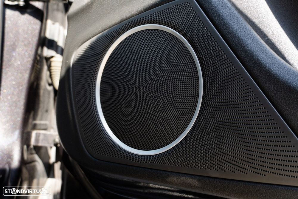 Audi A4 2.0 TDI Advance - 36