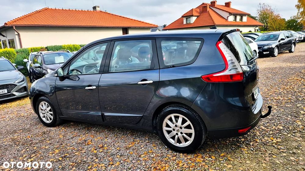 Renault Grand Scenic Gr 2.0 16V Privilege CVT Euro5 - 17