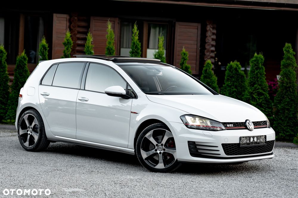 Volkswagen Golf 2.0 TSI BMT GTI - 4