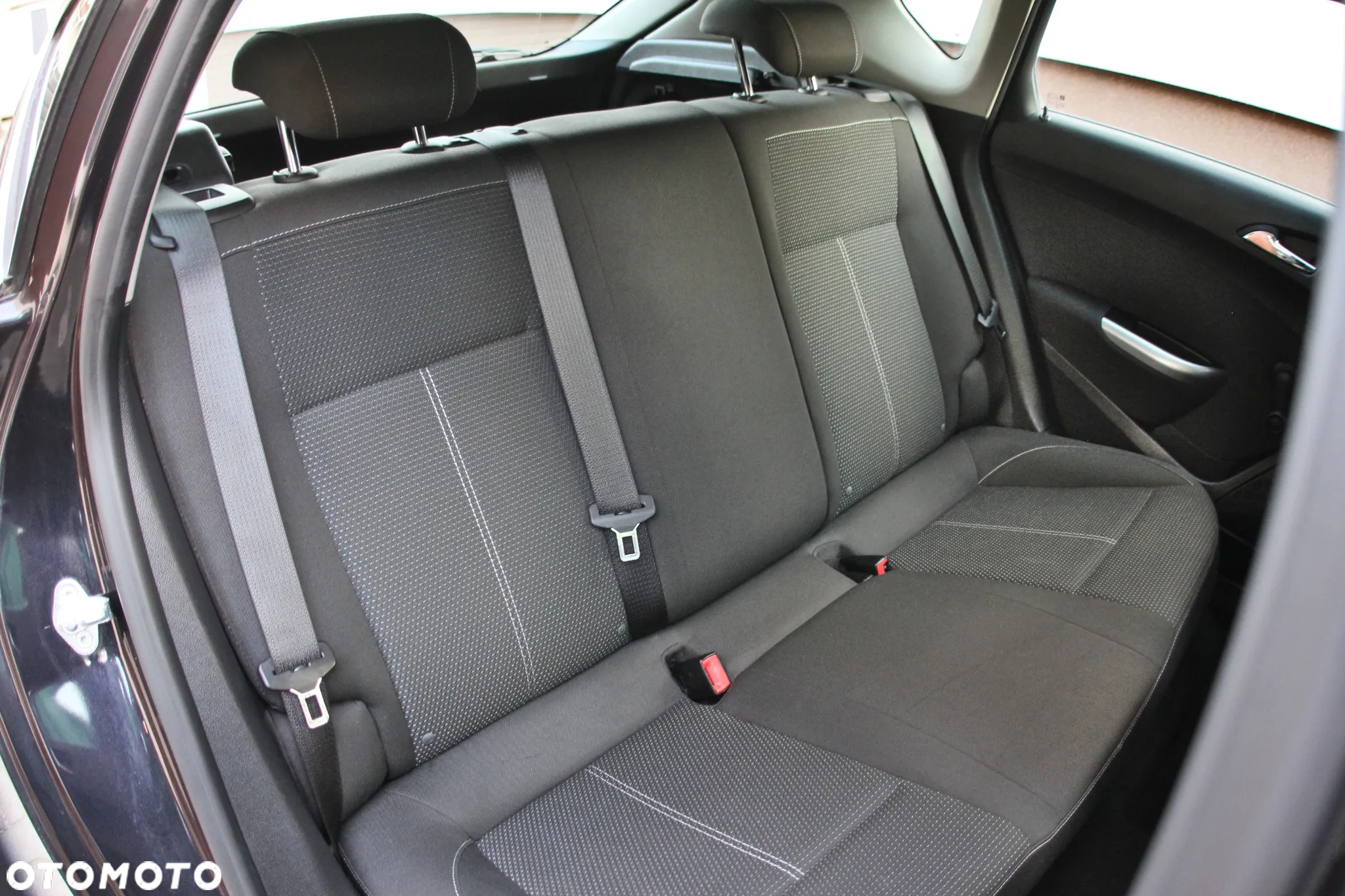 Opel Astra - 32