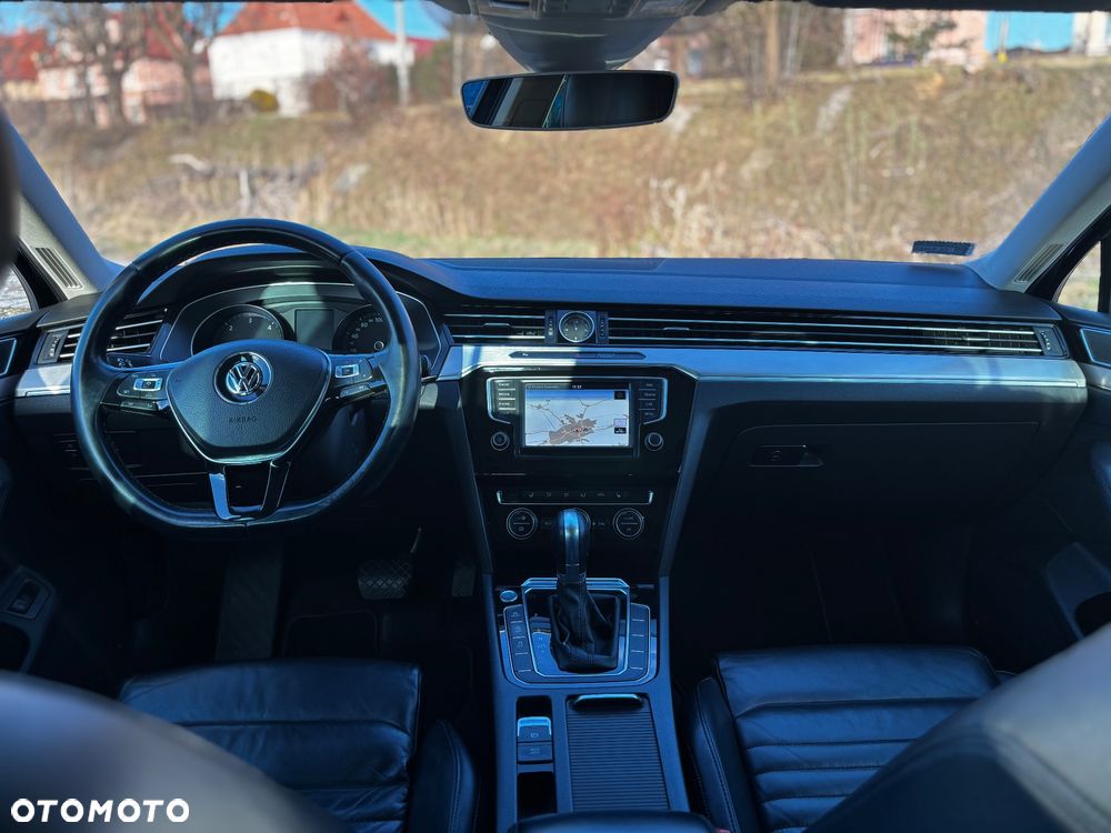 Volkswagen Passat - 7