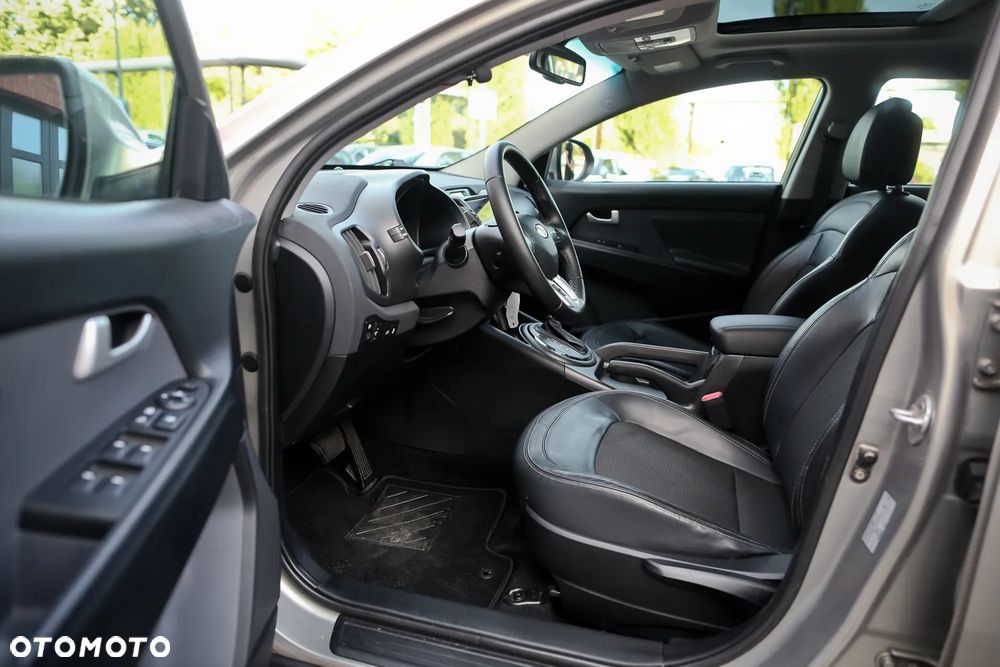 Kia Sportage 2.0 CVVT 2WD Automatik Vision - 17