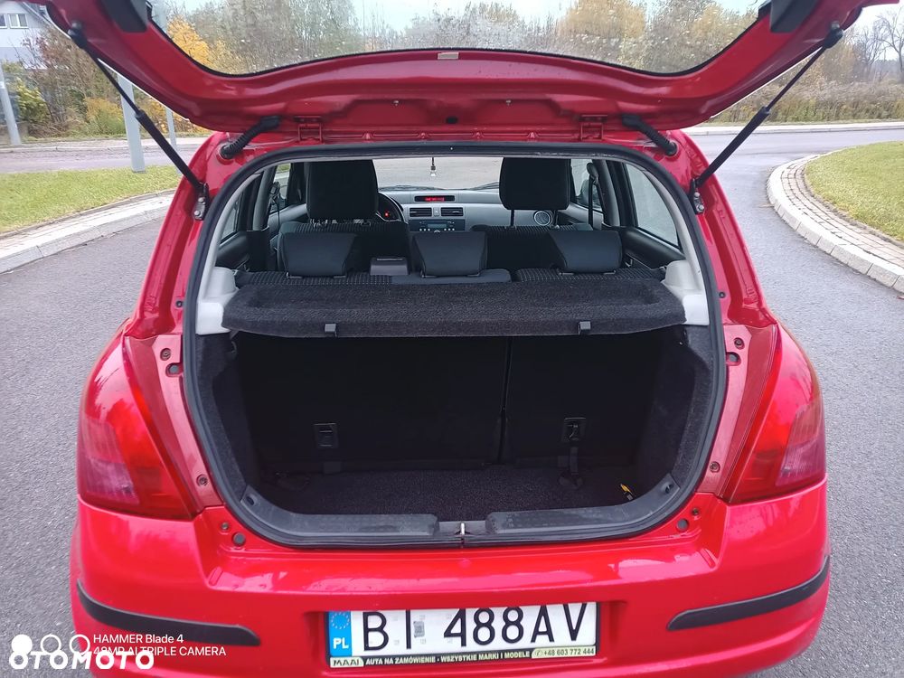 Suzuki Swift 1.3 A-M-T Comfort - 9