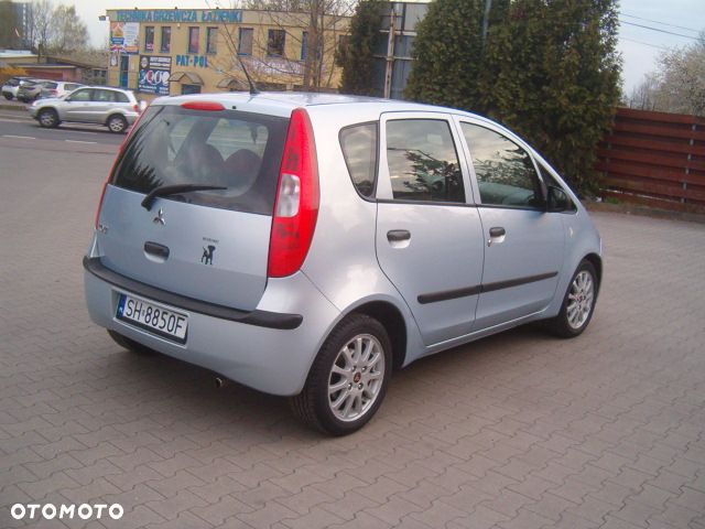 Mitsubishi Colt - 5