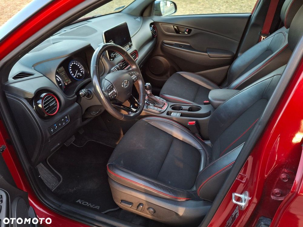 Hyundai Kona - 10