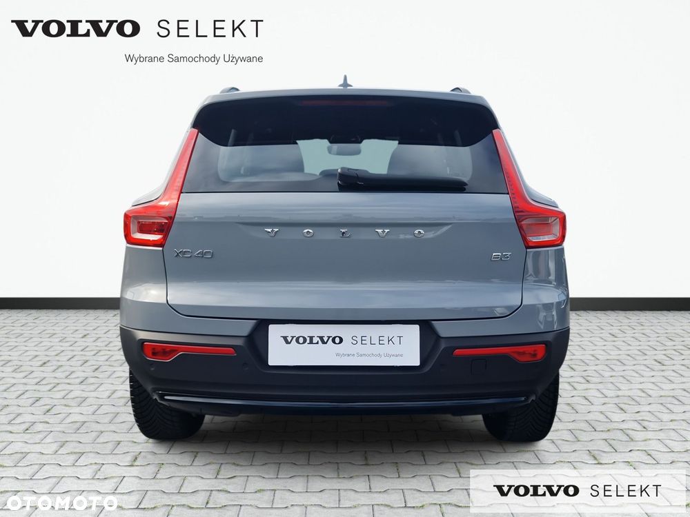 Volvo XC 40 - 7