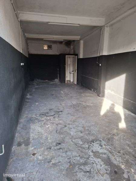 Alugo Arrendo Armazém Garagem - Grande imagem: 2/5