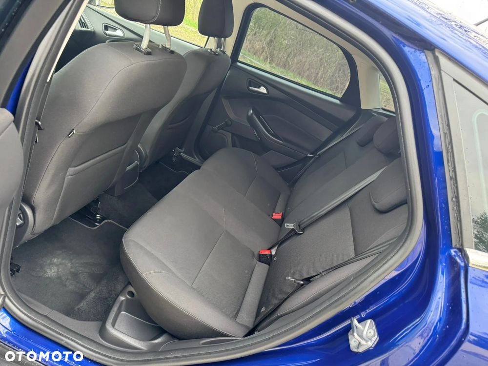 Ford Focus - 20