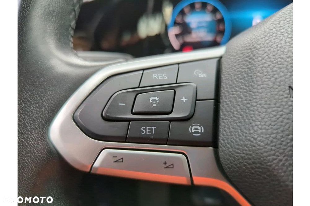 Volkswagen Golf Variant - 12