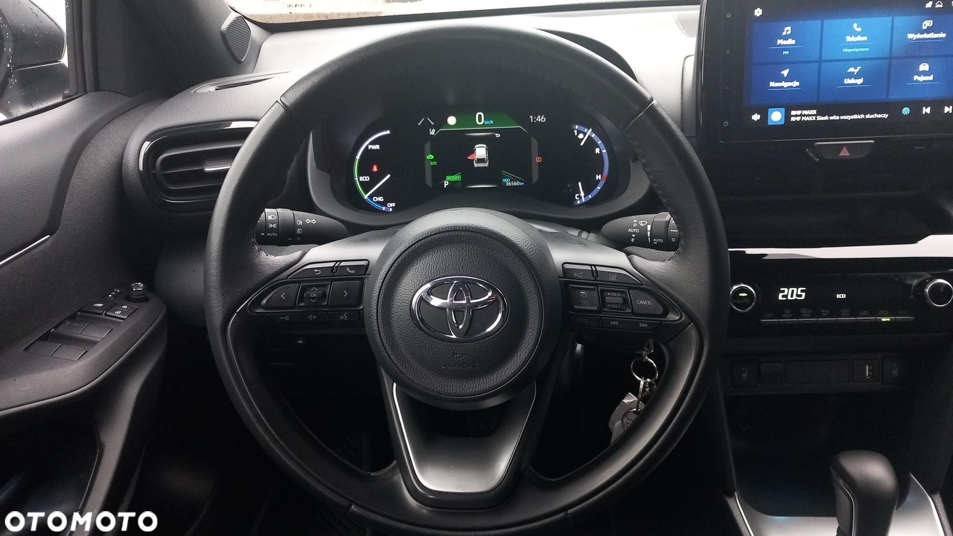 Toyota Yaris Cross - 17