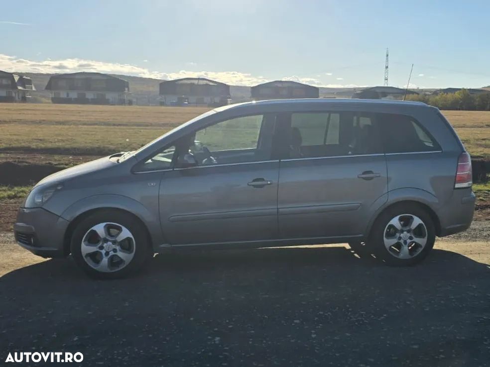 Opel Zafira 1.9 CDTI Enjoy Aut. - 4
